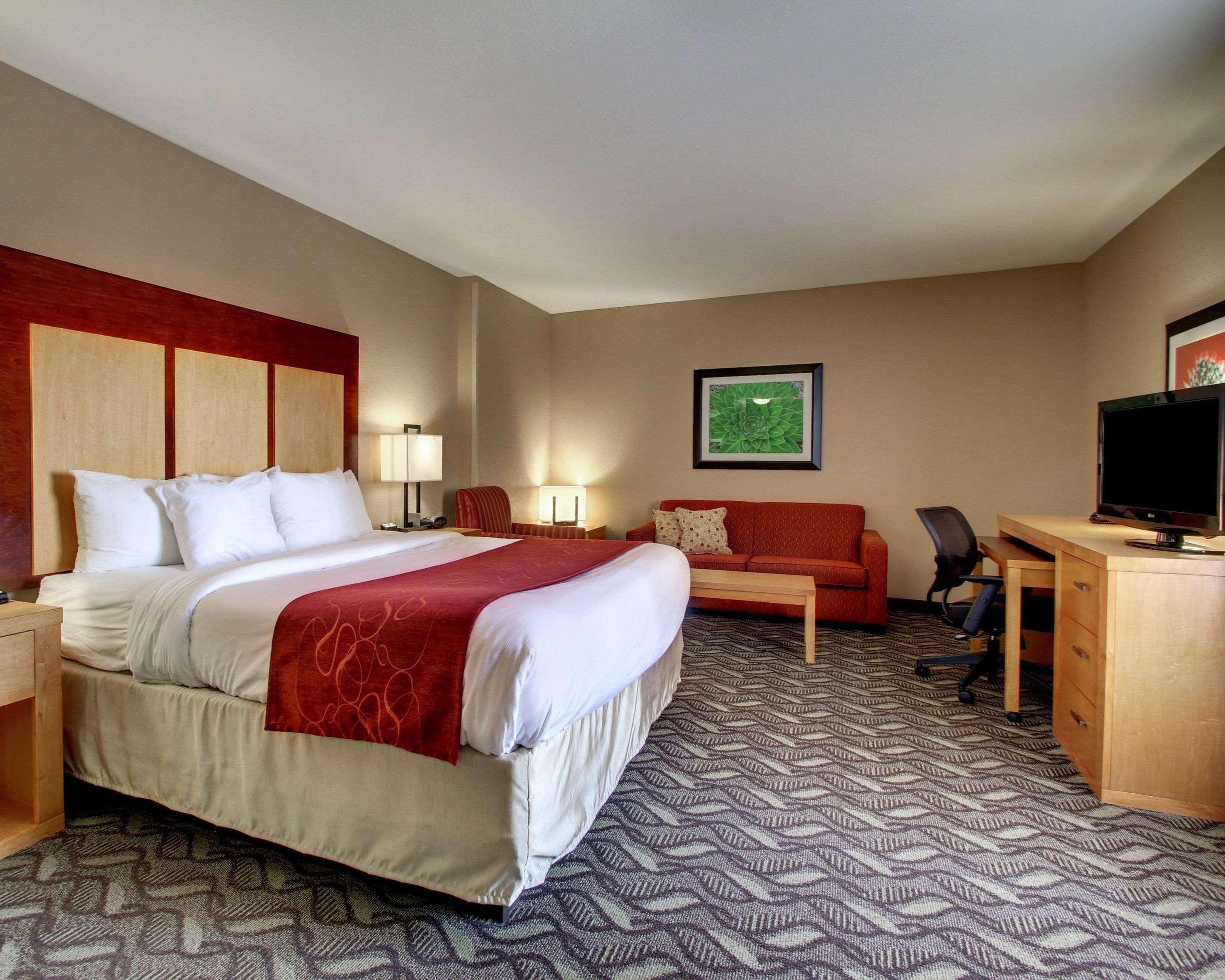 Comfort Suites Airport Luckney Extérieur photo